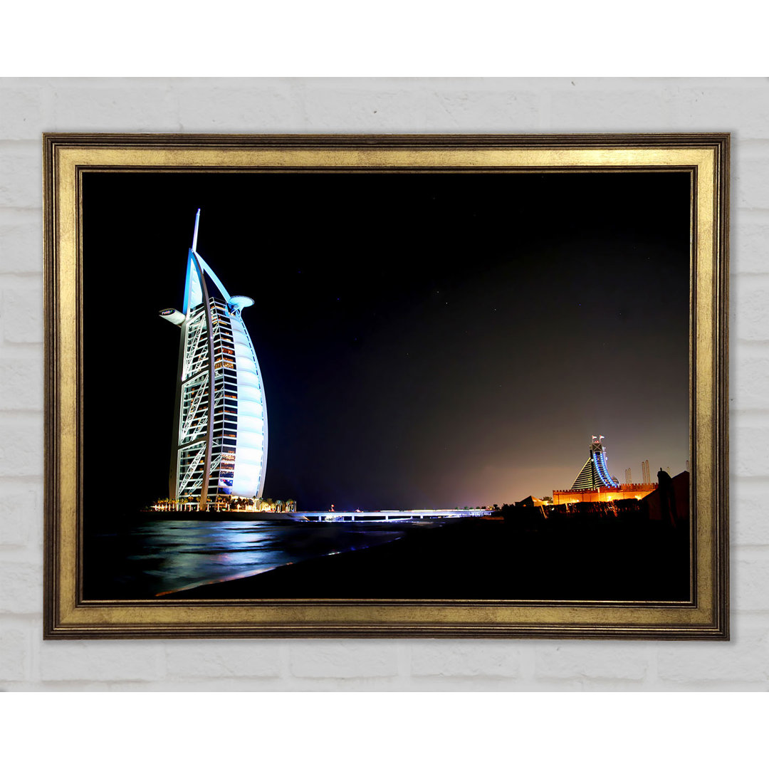 Dubai Ocean Nights - Einzelner Bilderrahmen Kunstdrucke auf Holz