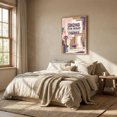 Prêt pour ce qui s'ouvre, collage mauve avec porte et clé