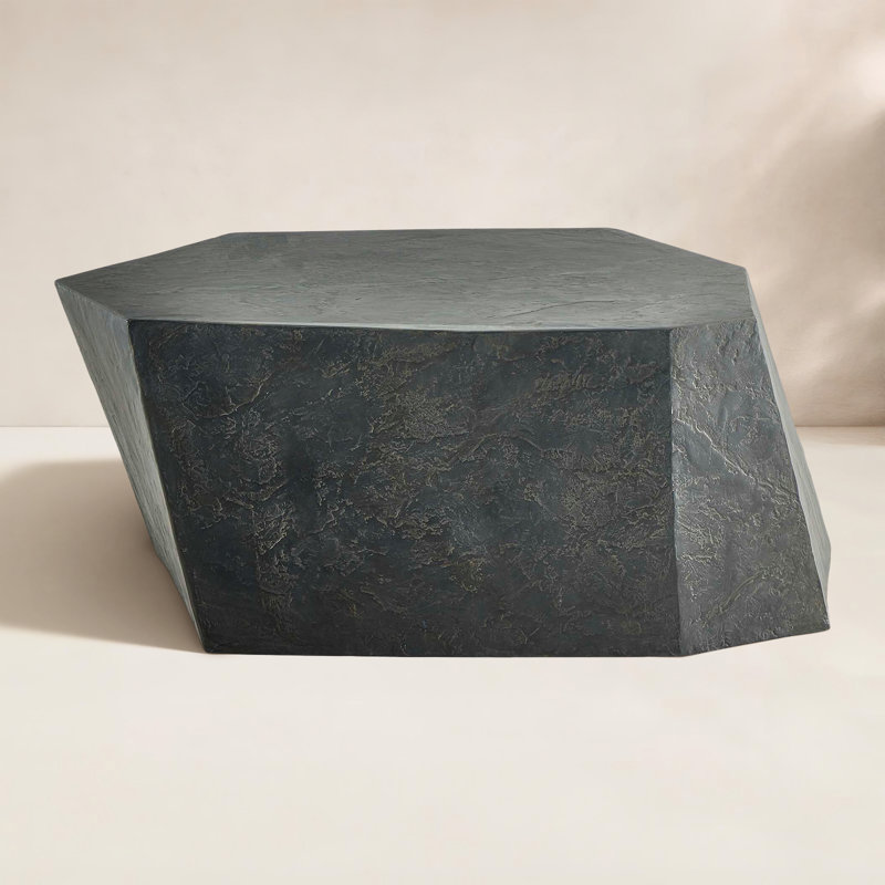 Table basse d'extérieur en ardoise Halvorson