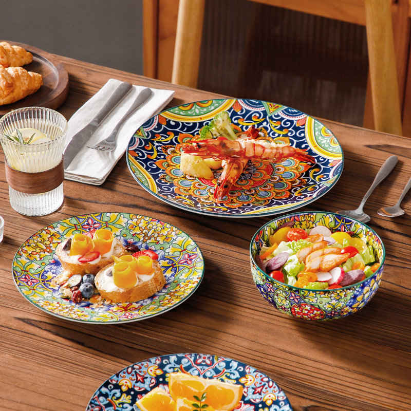 18 Piece Porcelain Bohemian Dinnerware Set, Service For 6