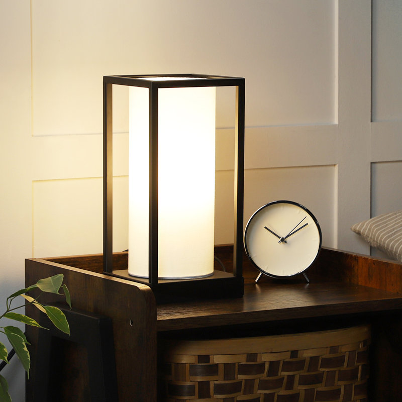 Lampe de table à contrôle tactile Izaiah avec ports USB , Blanc