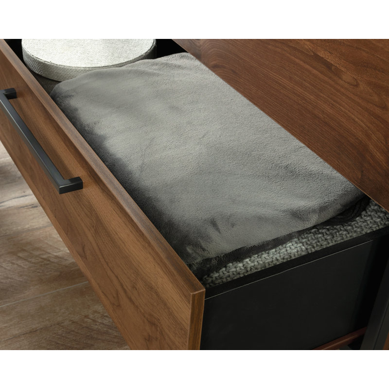 Ginesta 33'' Closet System