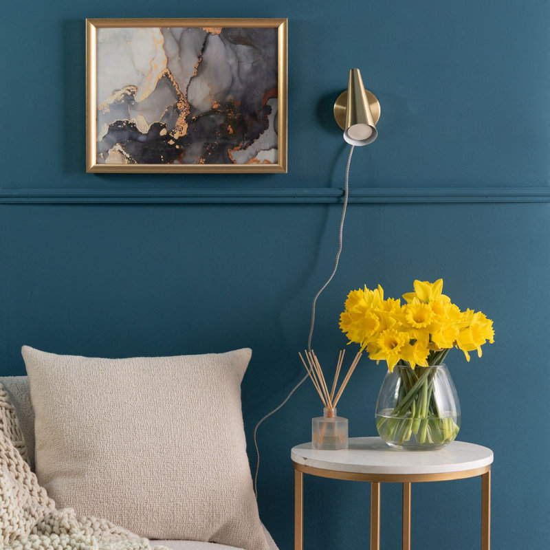 Pasho Plug-in Armed Sconce, No