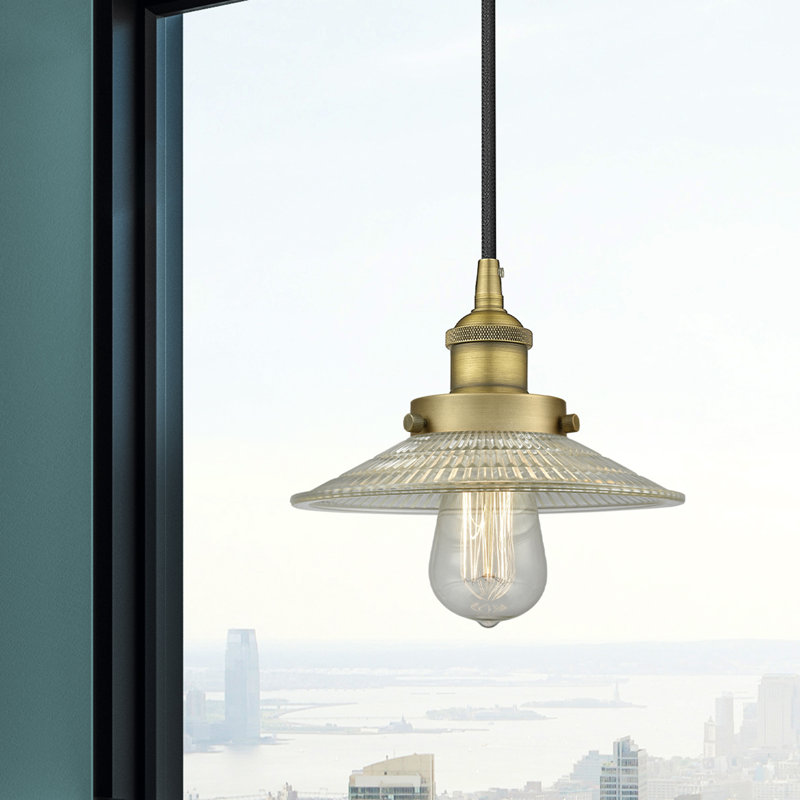 Luminaire suspendu conique à 1 lumière Cahaba, Transparent, Laiton brossé