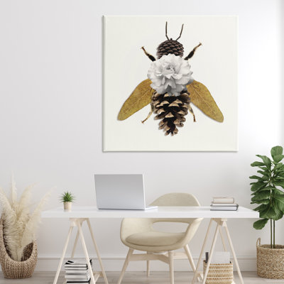 Nature, toile d'abeille construite par Sasha