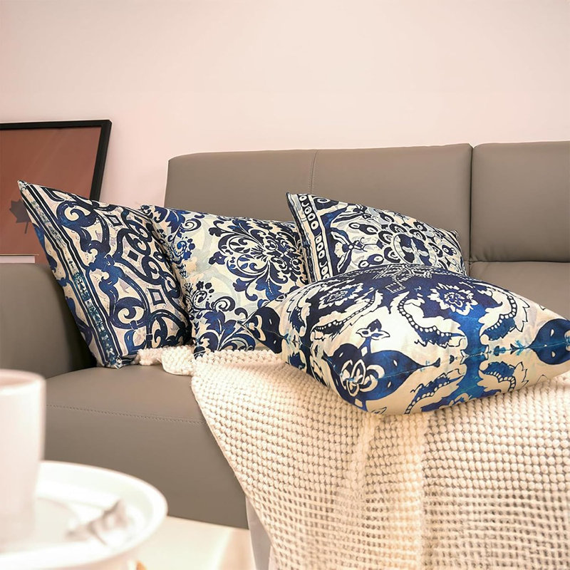 Decorative Throw Pillow Covers 18X18 Set Of 4, Blue/White Floral
