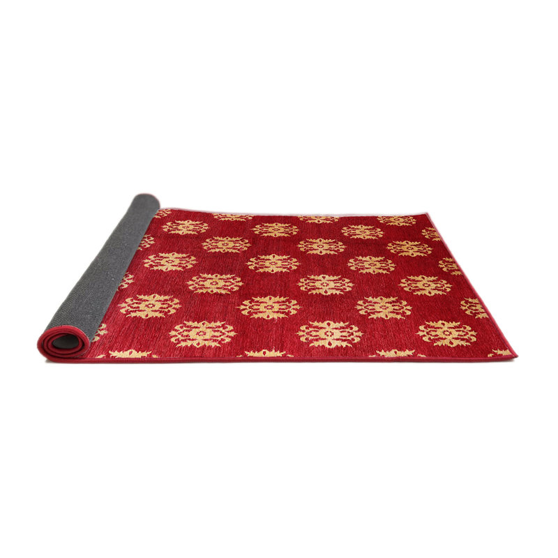 Tapis rouge / doré Othin, Carré 3 pis