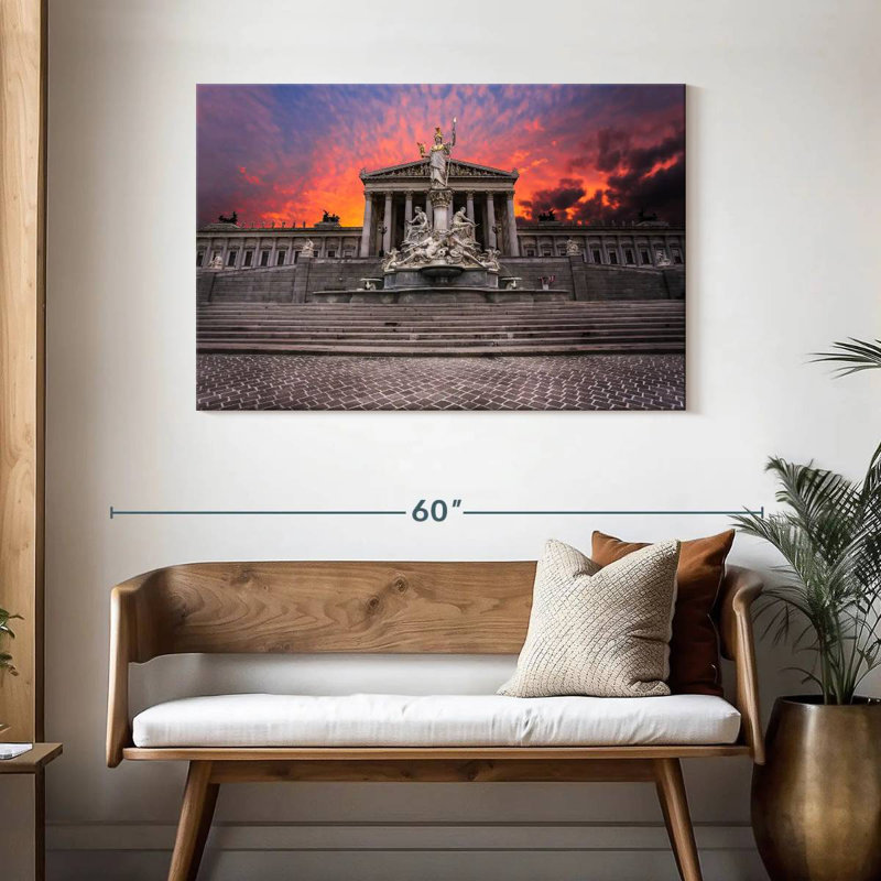 Lilie Vienna, 30" H x 45" W