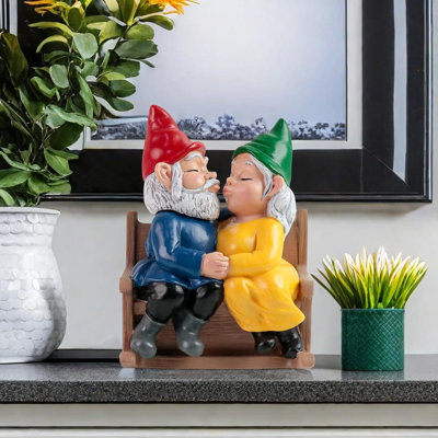 Statue de gnome de jardin Kiss Kiss