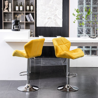 Velours gris pivotant 2 - hauteur réglable, assise en losange, dossier mi-confortable, base à disques avec repose-pieds de 2 po. Réglage de la hauteur du siège. Pour un confort agréable. Et repose-pieds. L 20,5 po x P 25,6 po et H 35 à 43,25 po
