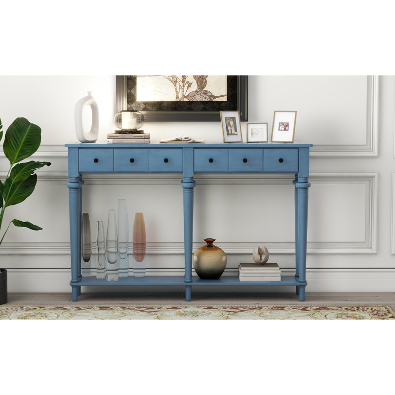 Console Retro - Bleu marine. 4 tiroirs et tablette ouverte. Look rétro rustique avec finition pin. Fabriqué en pin. Ours de table 220 lb, tiroir 15 tablettes inférieures 33 lb Polyvalent pour les espaces de vie.