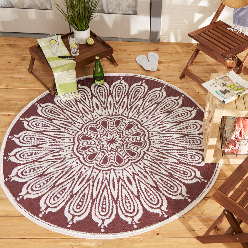 Yaritza Oriental Indoor Rug