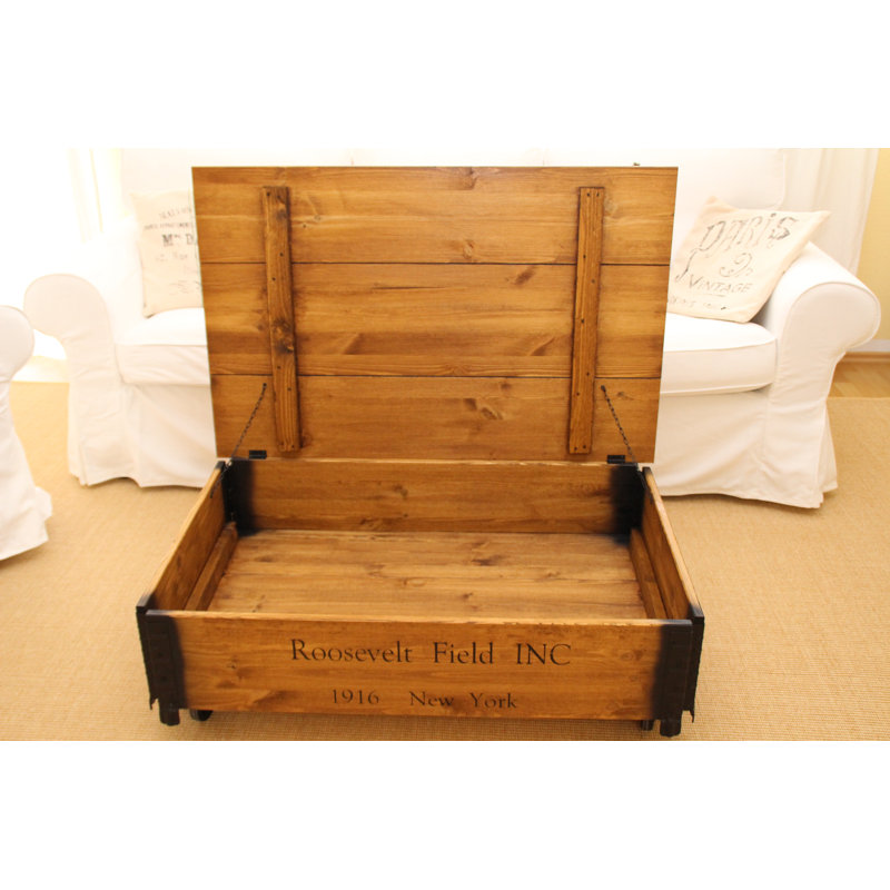 Lorelei Accent Trunk