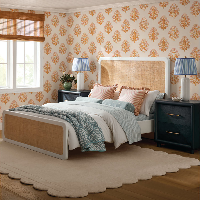 Nova Bed, Queen, Frost White