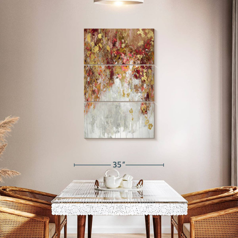 Avery Cascade Red With Gold, 32" H x 20" W