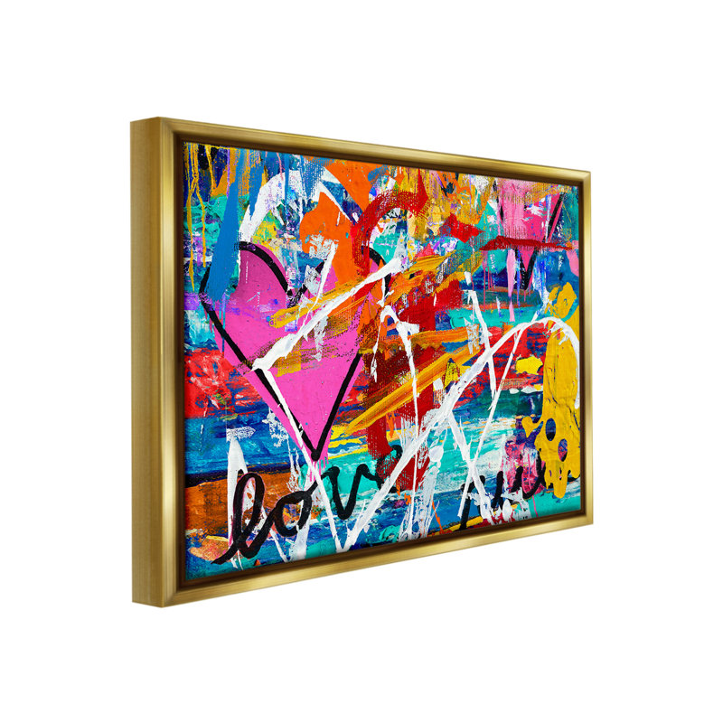 "Urban Heart Graffiti Collage" par Madeline Blake sur toile, Cadre flottant métallique doré, H 25 po x l 31 po