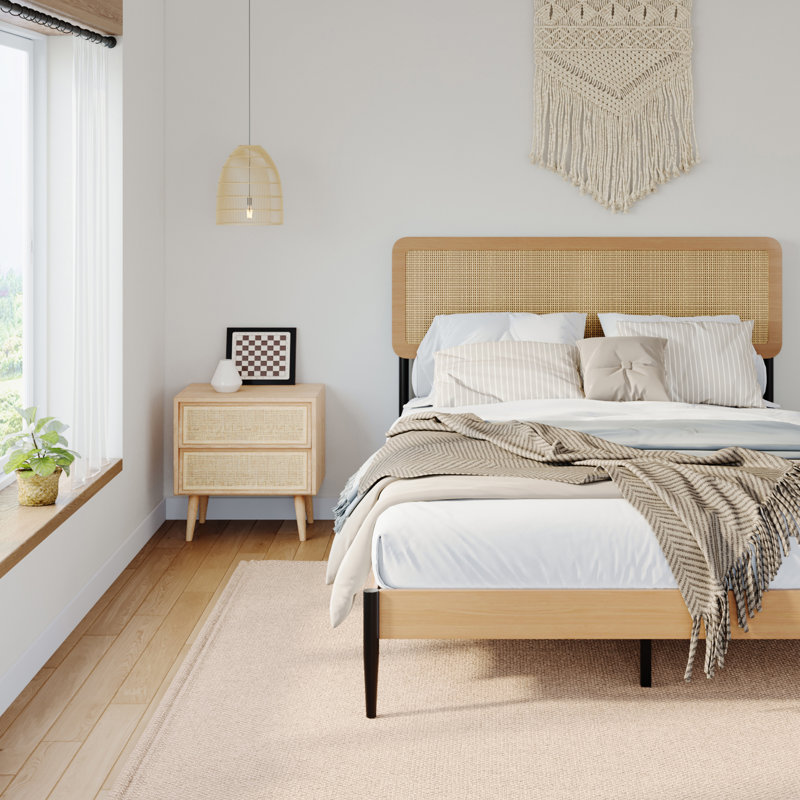 Base de lit plateforme en rotin, tête de lit tissée Boho, support de lattes en bois robuste, aucun sommier requis, rangement sous le lit, lit double