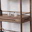 Vitrines en bois massif brun clair