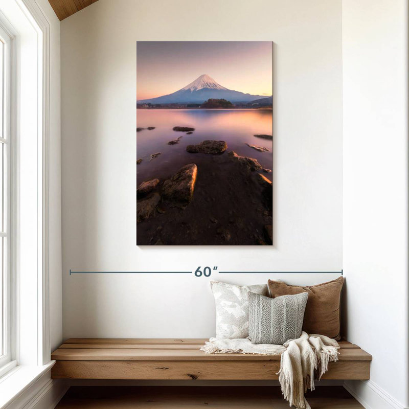 Aime Mont Fuji Sunrise I, H 45 po x l 30 po