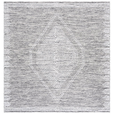 Jasone 980 Area Rug In Black / Ivory