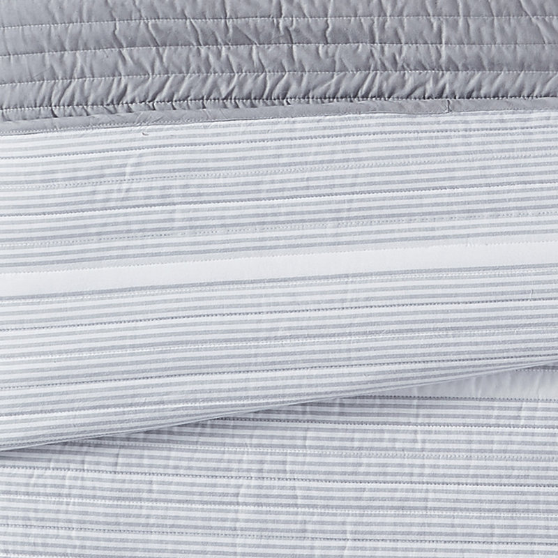 Niari Yarn Dye Stripe Cotton Striped Quilt, Grey, Twin / Twin XL Quilt + 1 Twin Sham