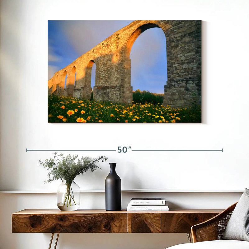 Aqueduc Lilie Kamares, H 26 po x l 39 po