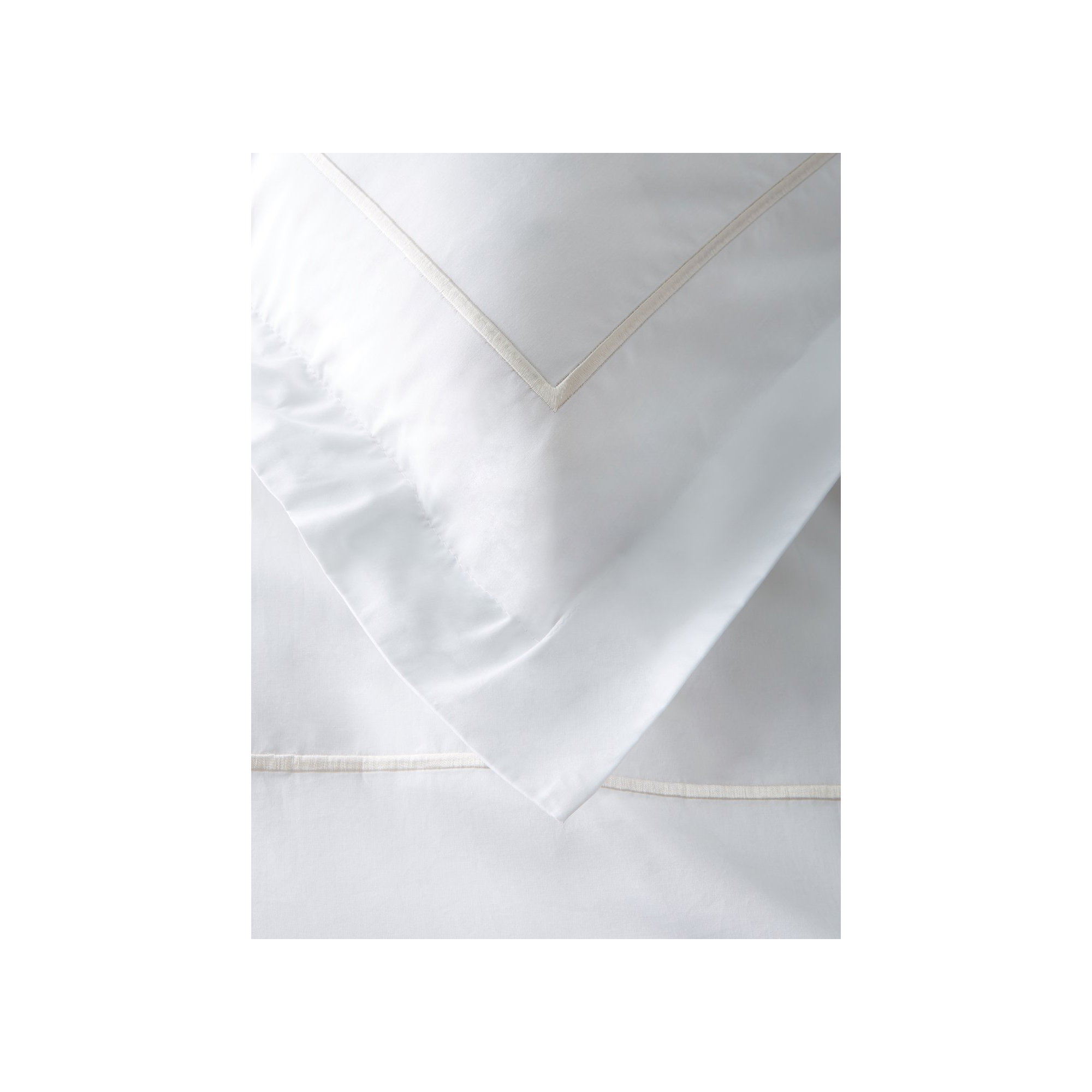 Benin Percale Duvet Cover Set, Ivory/White, Twin Duvet Cover + 1 Sham