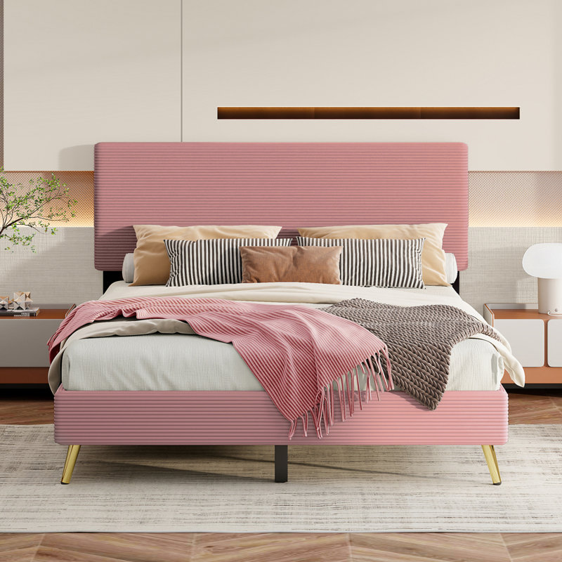 Structure de lit grand format en velours côtelé, lit plateforme avec tête de lit à rayures horizontales, aucun sommier tapissier requis, rose