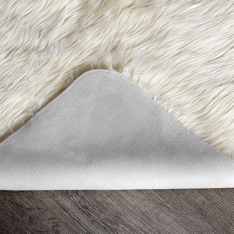 Polyester Solid Colour Shag 91.4cm X 152.4cm Area Rug