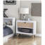 Ensemble de meubles de chambre à coucher avec tiroirs et tablettes ouvertes à finition laquée blanche et blanche