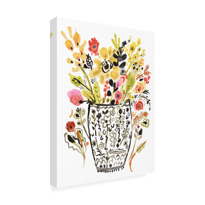 «Inked Yellow Flowers In Vase» sur toile, H 19 po x l 14 po x P 2 po