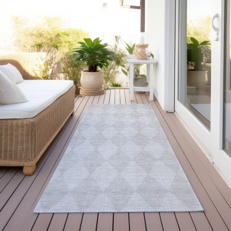 Loreen Washable Indoor / Outdoor Rug, Runner 2'3" x 7'6"