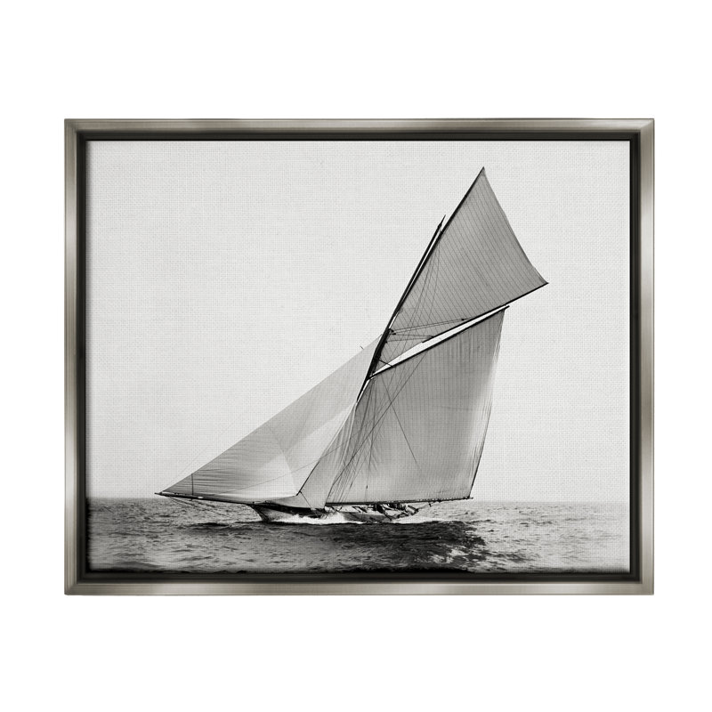 «Majestic Ship», photographie sur toile par Graffi * Tee Studios, Cadre flottant gris lustré, H 25 po x l 31 po x P 1,7 po