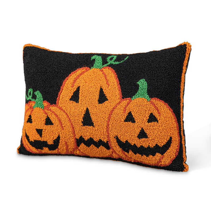 18"L Hooked Halloween Pumpkins Pillow