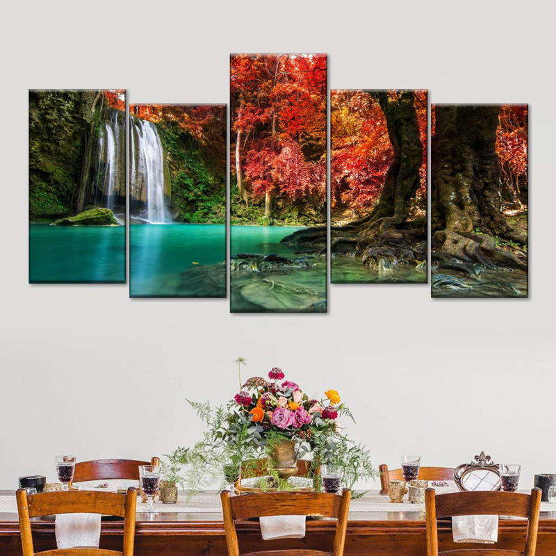 Red Waterfall - 5 pièces, reproduction sur toile tendue, H 40 po x l 80 po x P 1,25 po