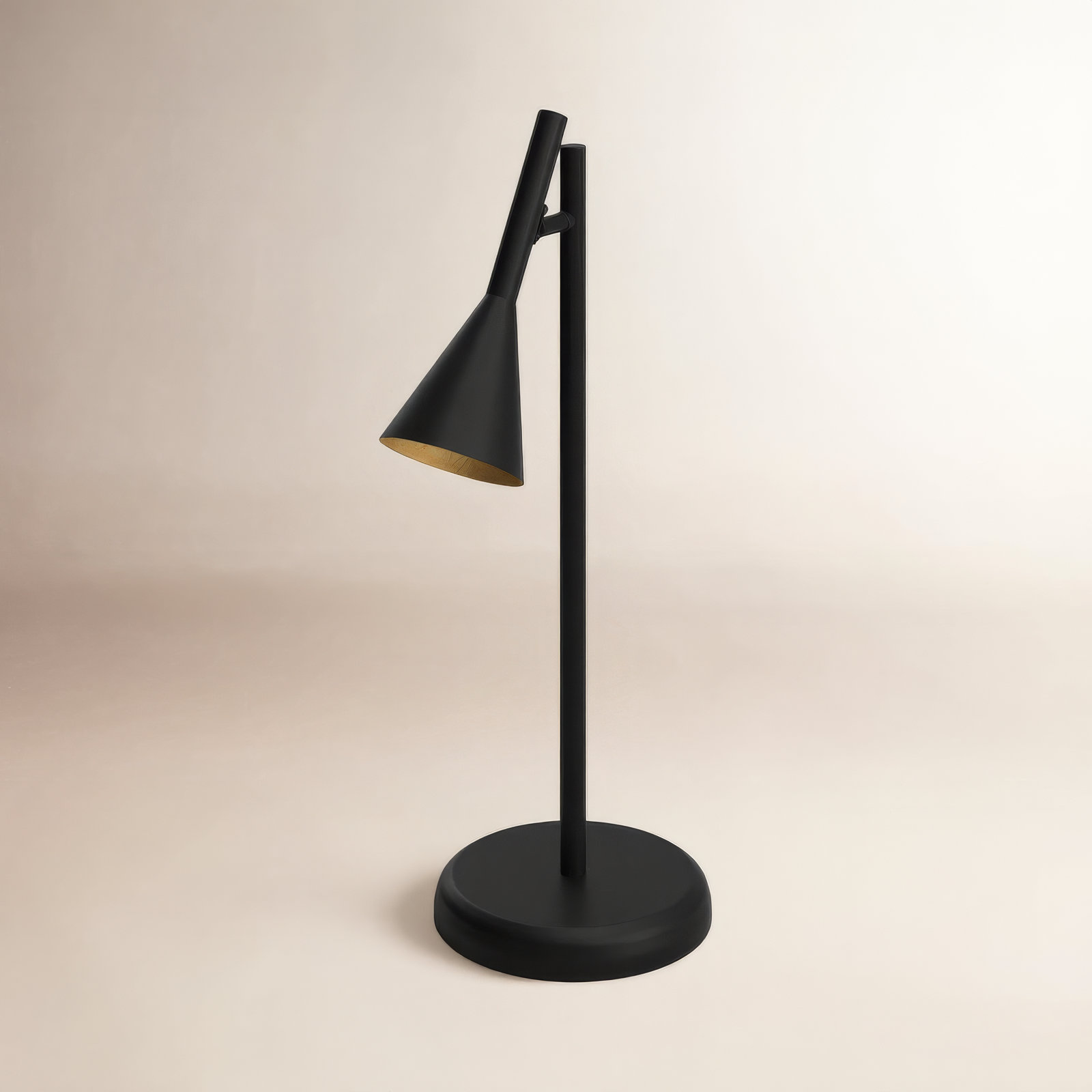 Tyrus Metal Desk Lamp