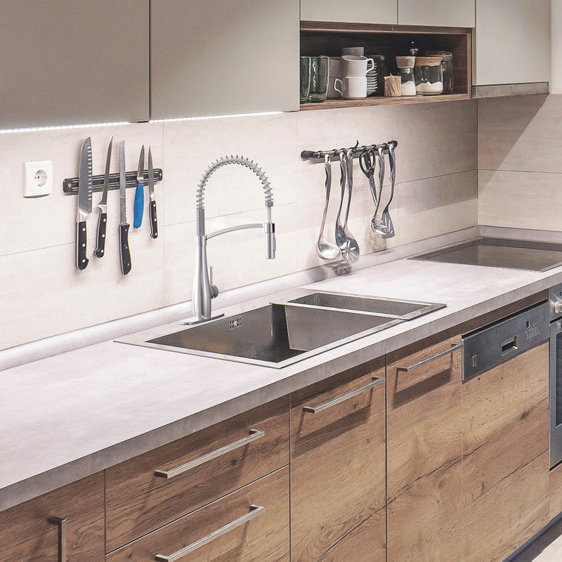 RoomTec Pull Down Kitchen Faucet