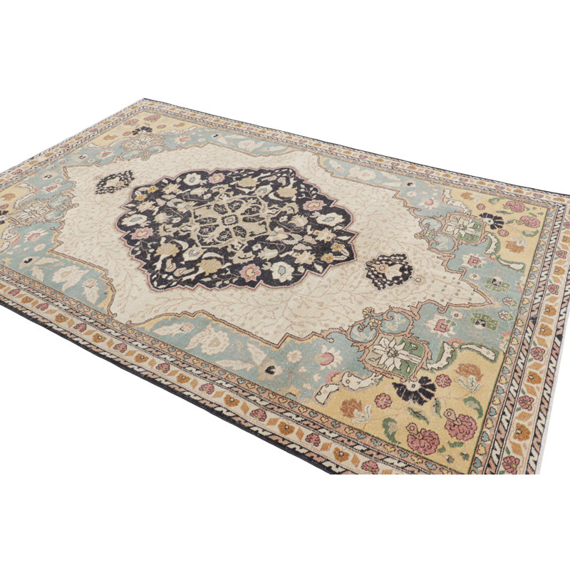 One-of-a-Kind 6'7x10'2 Hand Knotted Area Rug