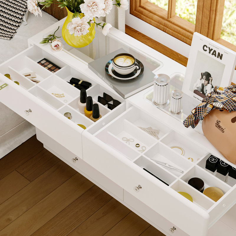 8-Drawer Dresser With Adjustable Lights