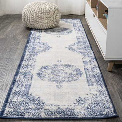 Kernan Cottage Medallion Dark blue/Ivory Rug