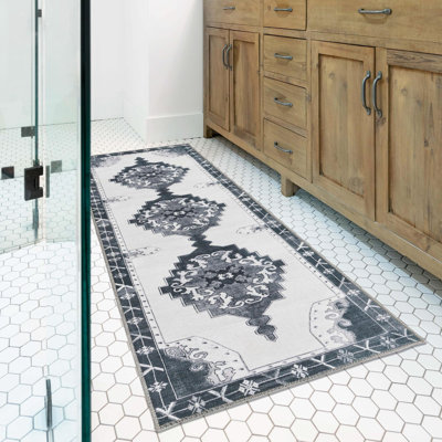Antwane Oriental Indoor Rug