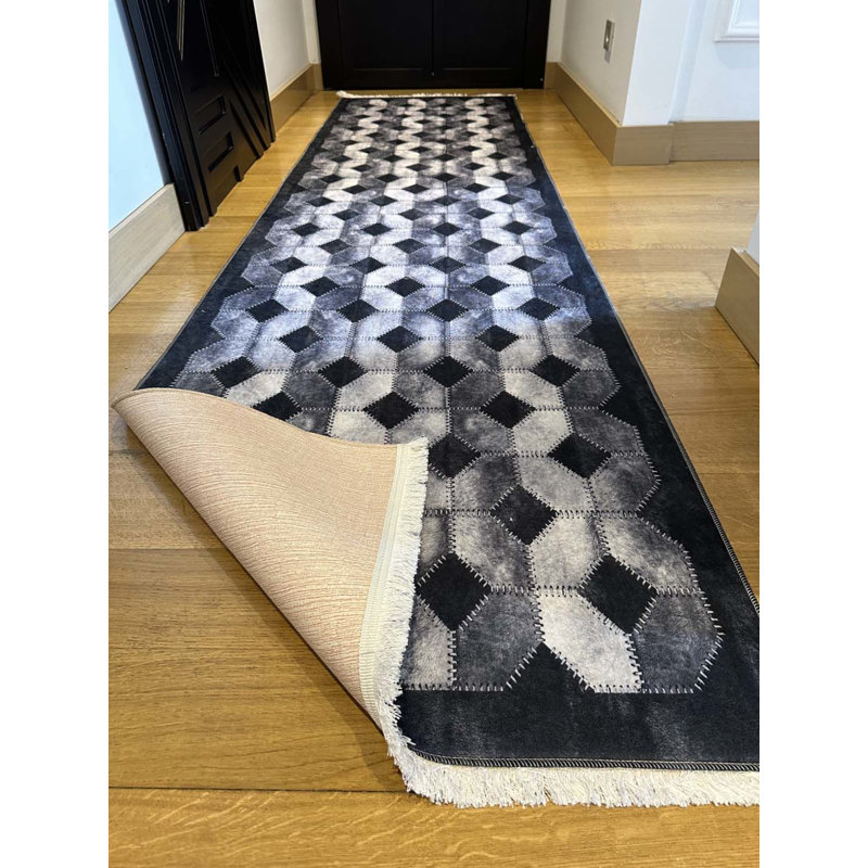 Lao Indoor / Outdoor Rug, Runner 2'7" x 8'10"