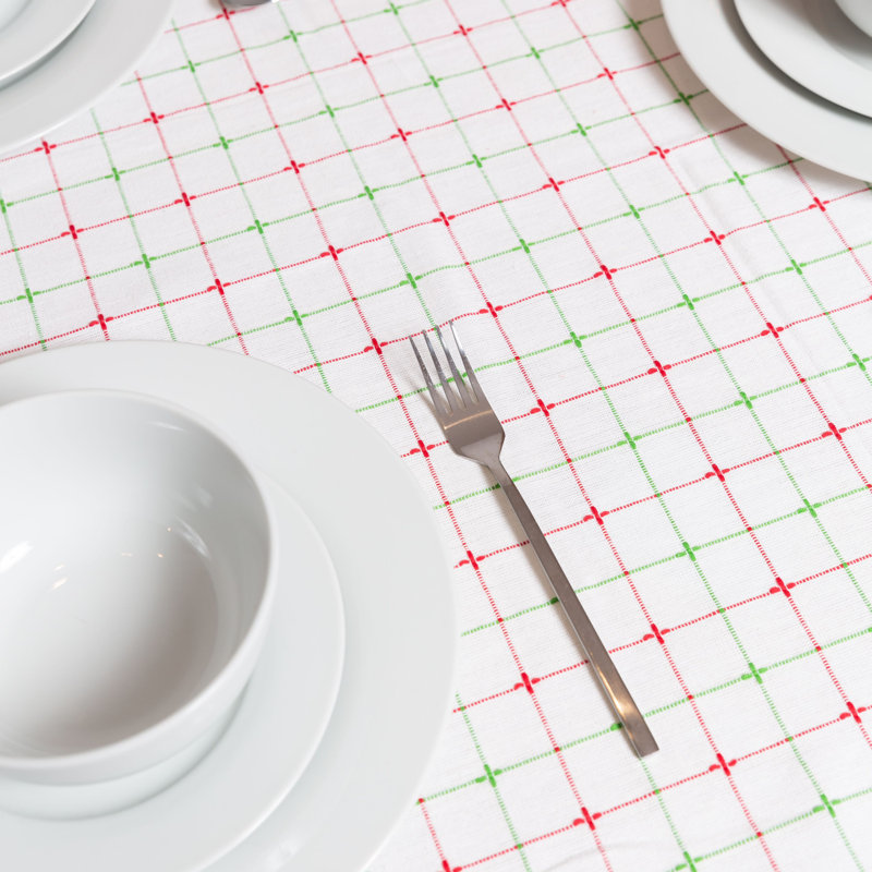 Nappe de noël géométrique 100% coton Demers, L 60 po x l 84 po, Blanc