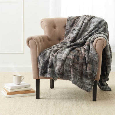 Alizeya Throw Blanket