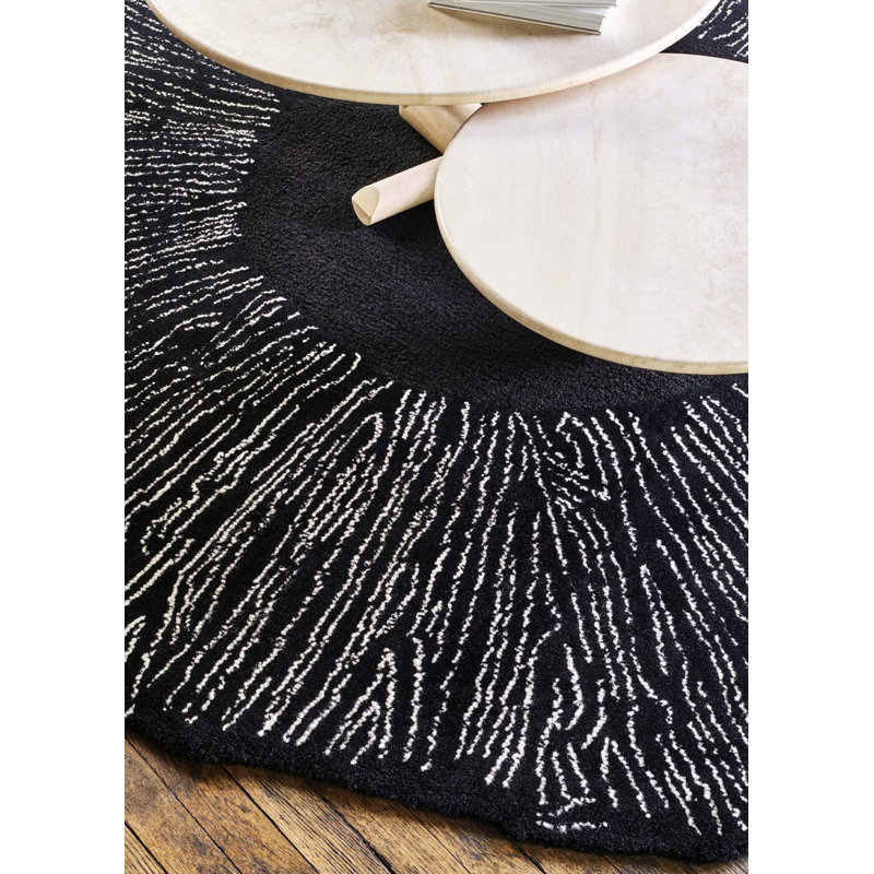 Eye Flower Hand Tufted Abstract Area Rug in Black/White, Novelty 7'7" x 7'7"