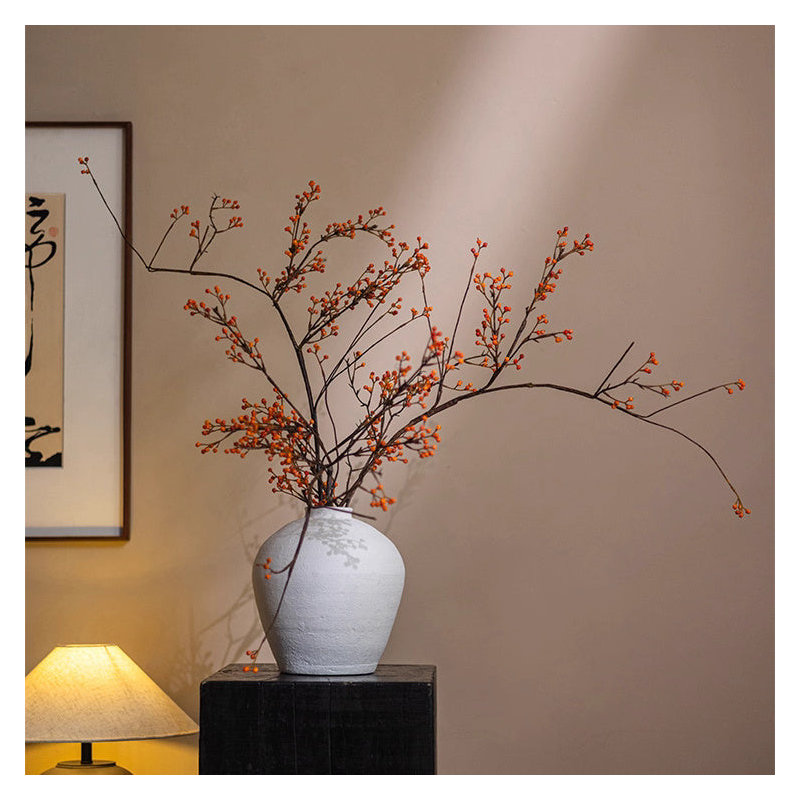 Baies rustiques sur une grande branche, Rouge