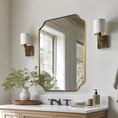 Contemporary Rounded Notched Corner Irregular Scalloped Mirror for Wall