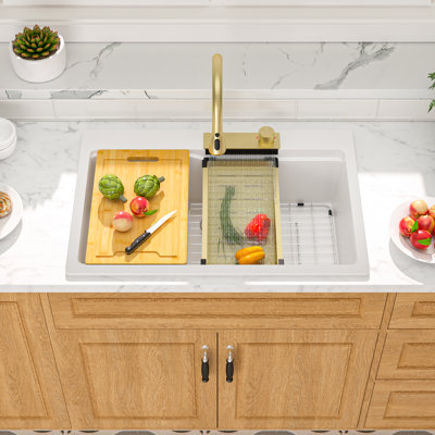 Évier de cuisine en quartz avec station de travail à cuve simple encastrable en quartz avec robinet, planche à découper et support à roulettes L 33 po x l 22 po Quartz