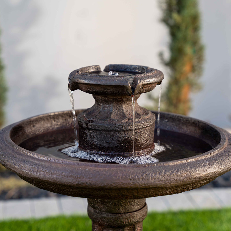 Outdoor Birdbath Fountain