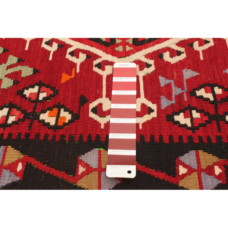 Tapis décoratif en laine rouge foncé 5 pi 7 po x 11 pi 6 po one-of-a-kind Cylvia noué à la main 1980s